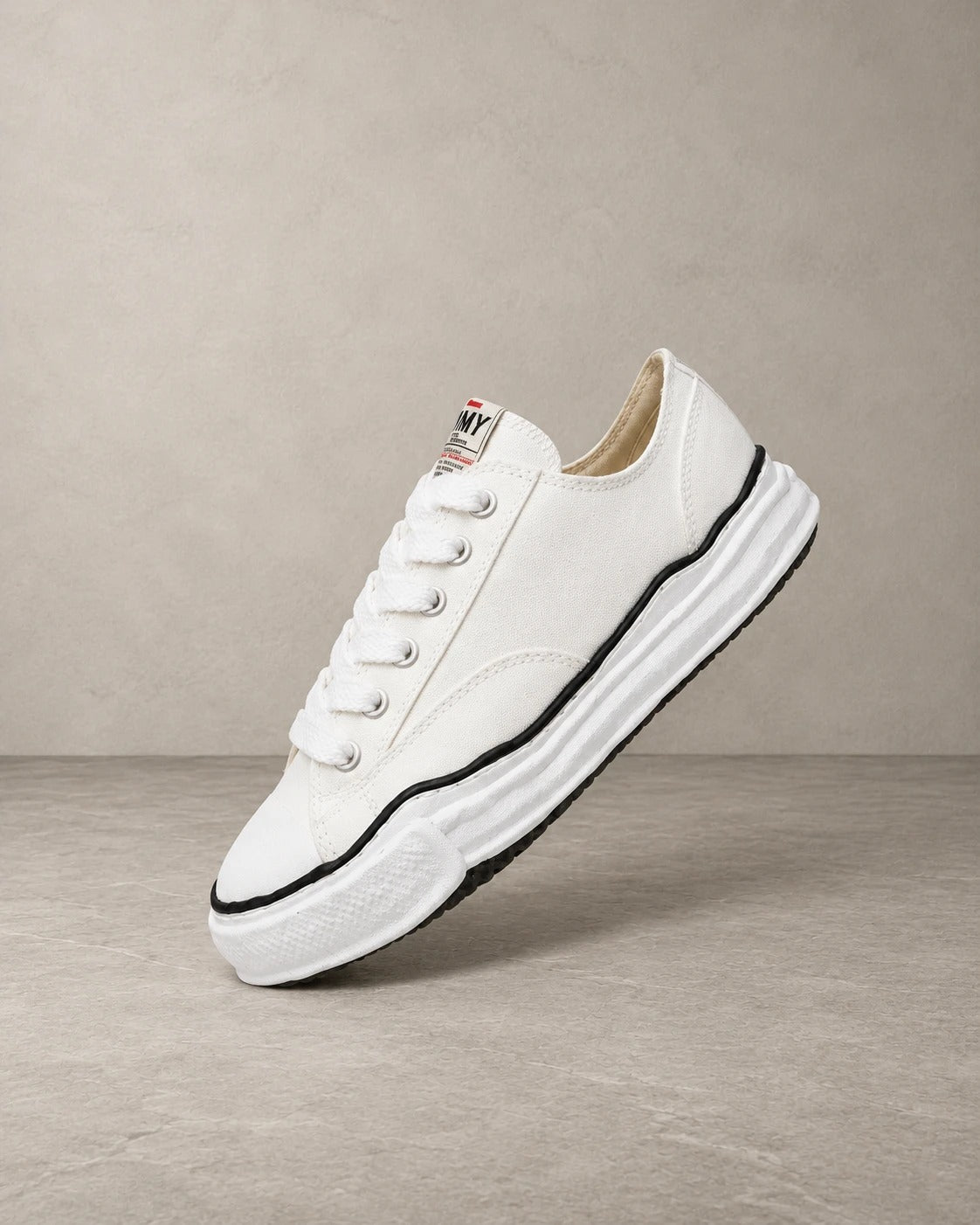 MIMI SNEAKER