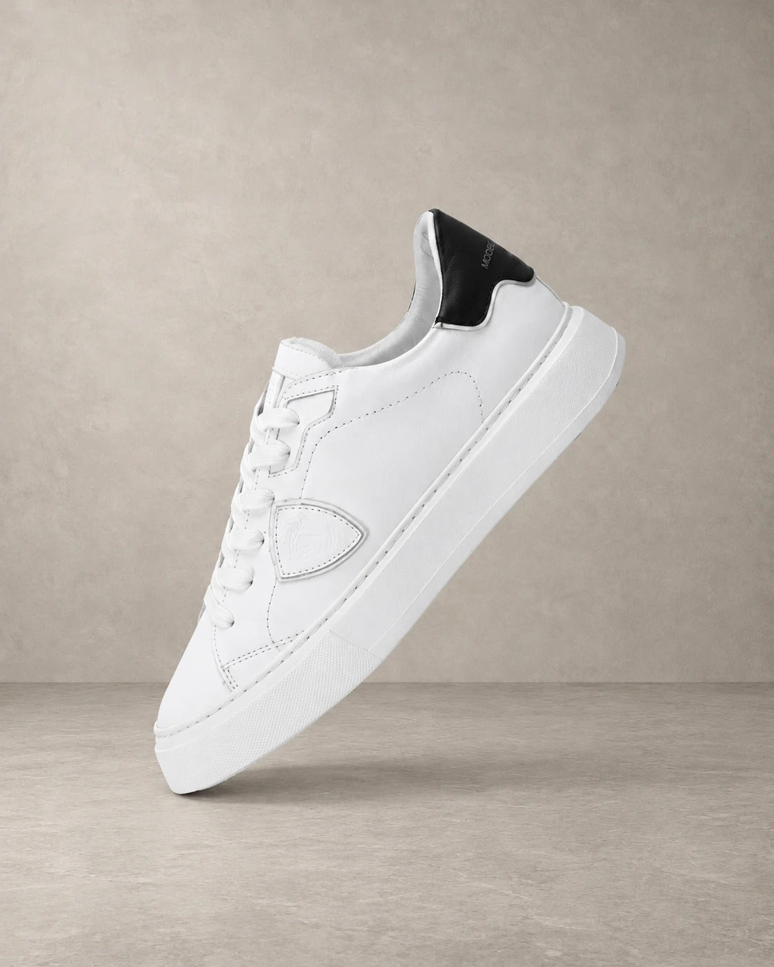 BLAZON SNEAKER
